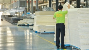 泰嗨中国区CEO谭红斌到工厂考察